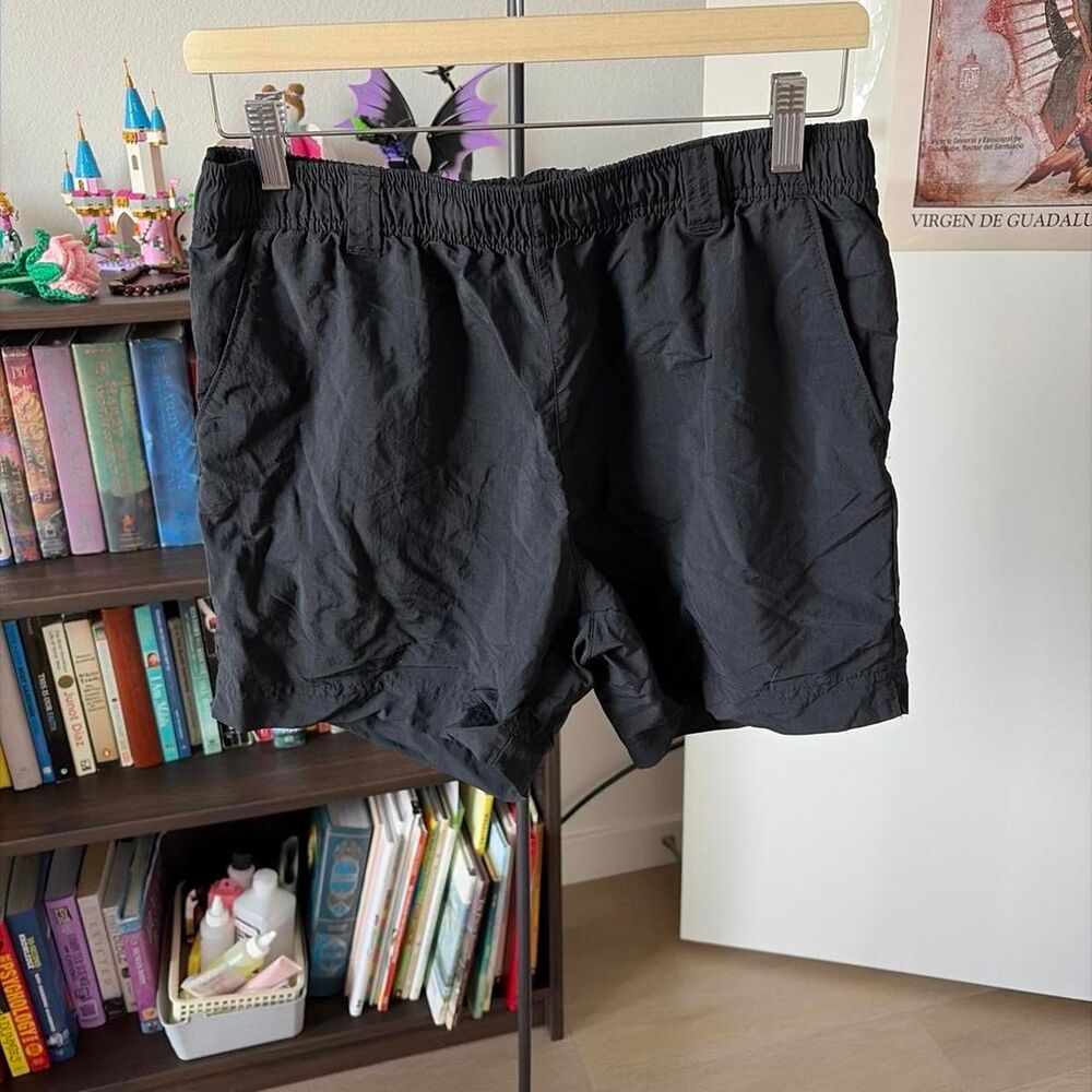 Columbia Men's Black Athletic Shorts Size Medium
